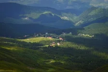 Вид_на_Драгобрат.webp